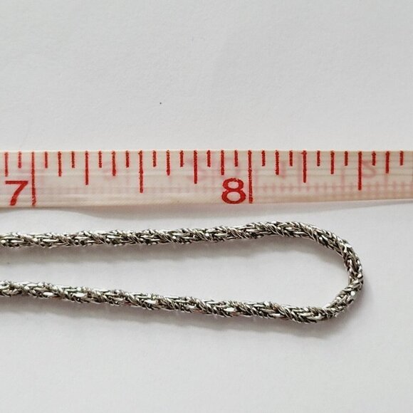 Vintage 17" Monet Rope Chain Silver Tone Classic Timeless Elegance Veratile EUC - Picture 6 of 7